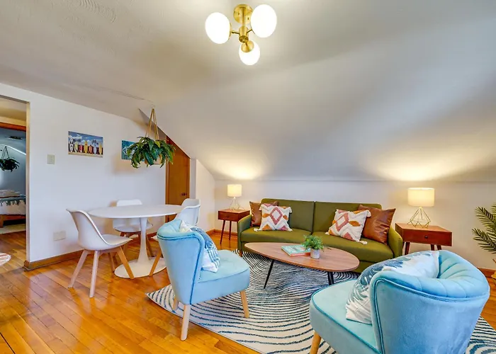 Cozy Vacation ~ 2 Mi To Downtown * Pittsburgh