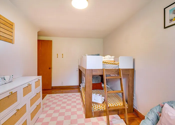Cozy Vacation ~ 2 Mi To Downtown * Pittsburgh